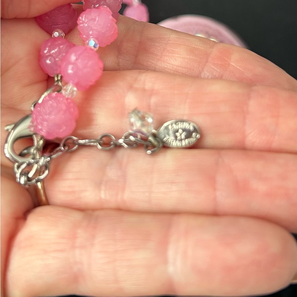 🌸Final Price! Tarina Tarantino Pink Crystal Lucite”Peace"Pendant&Rose chain. - Picture 6 of 6